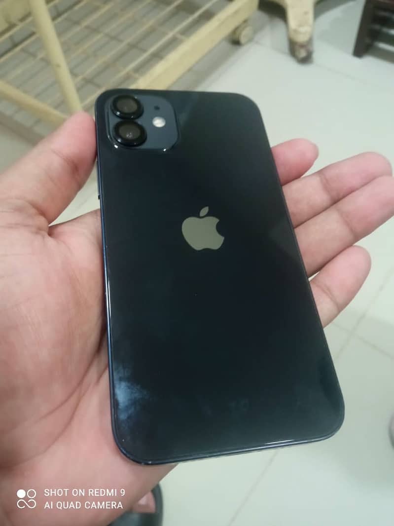 Apple iPhone 12 0