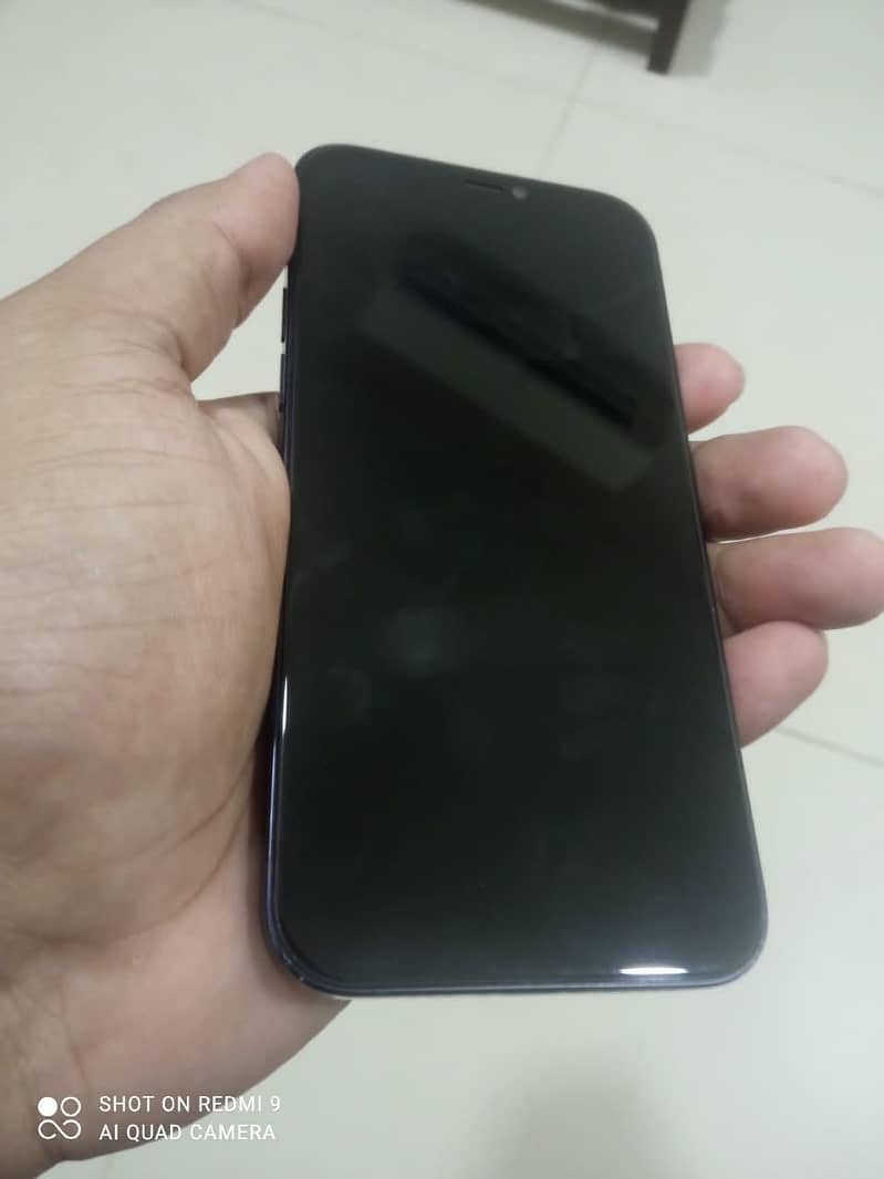 Apple iPhone 12 2