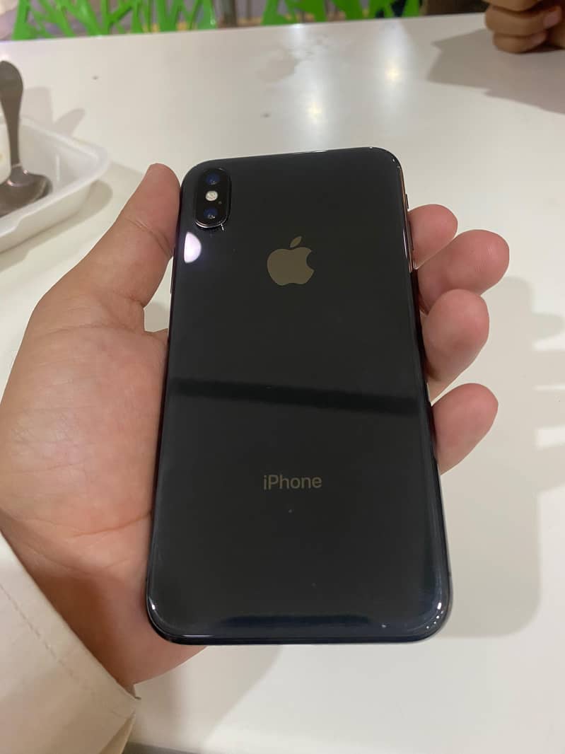 Apple iPhone X 1