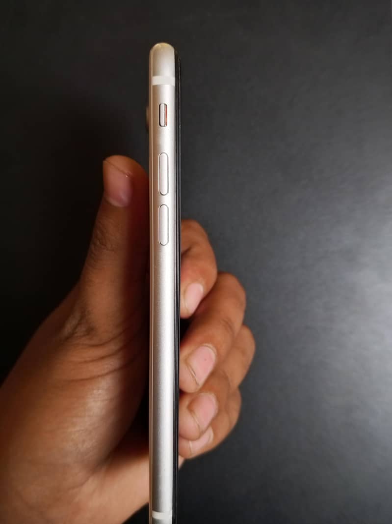 Apple iPhone SE 4