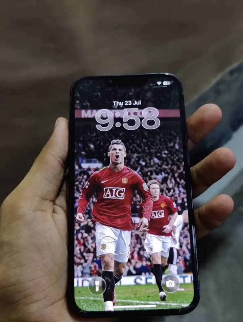 Apple iPhone 14 5