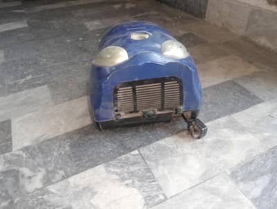 Schneider 1500W Vacuum Cleaner