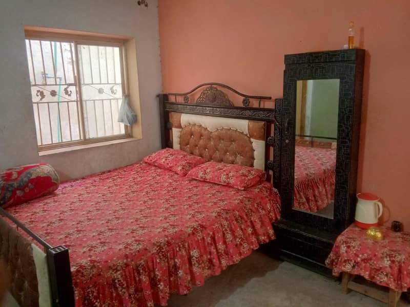 Double Bed Set with Wardrobe & Dressing Table 3
