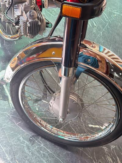 CD 70 5300 km used