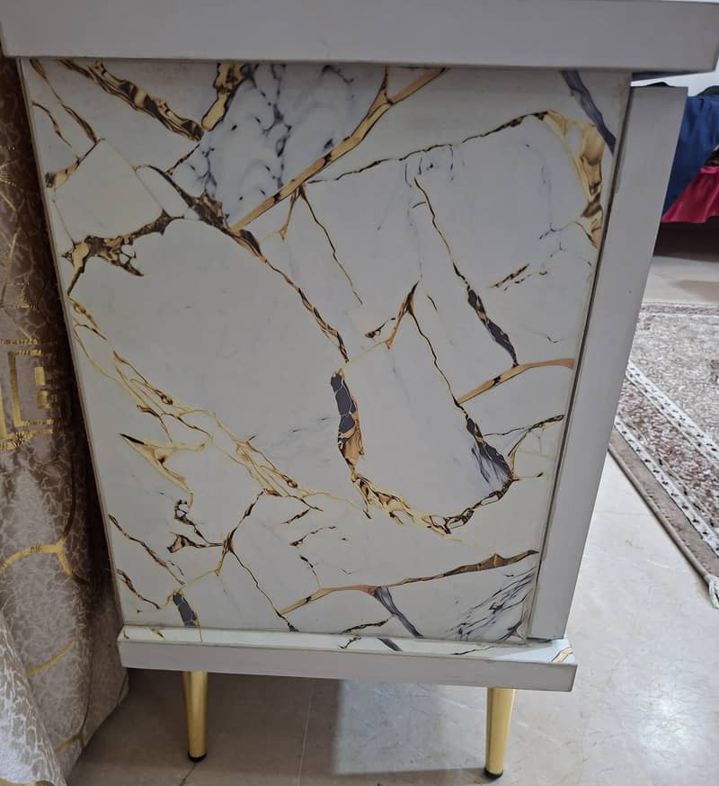 tv table 2