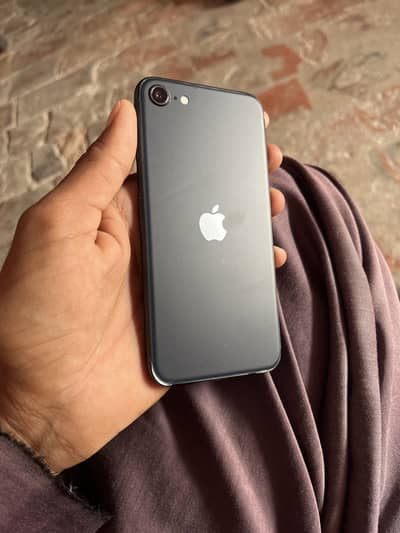 Apple iPhone SE 3 officiall pta dual