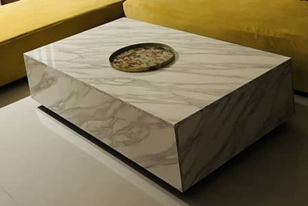 Coffe table in brand new condition
