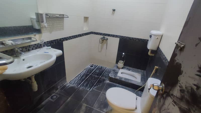 3 Bed well maintained Ground Portion 4