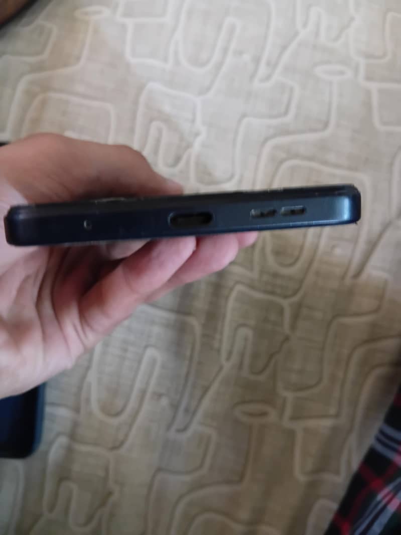 Xiaomi Redmi Note 12 4