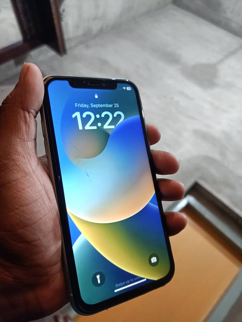 Apple iPhone 11 6