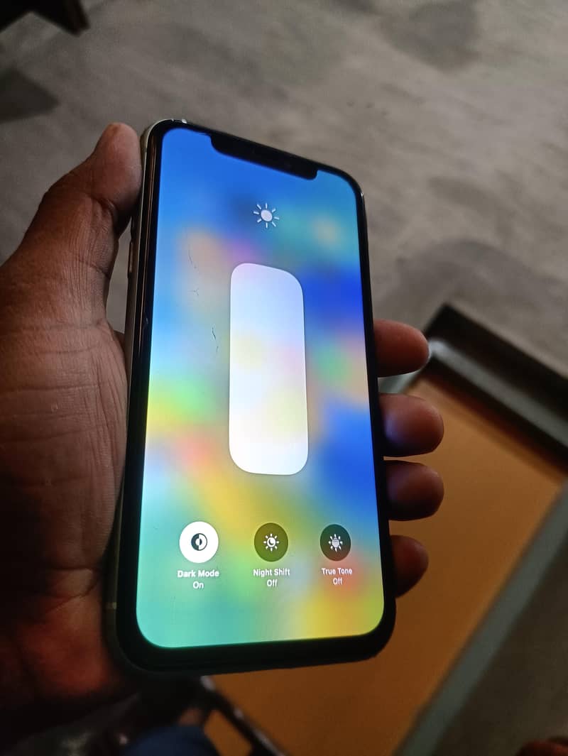 Apple iPhone 11 7