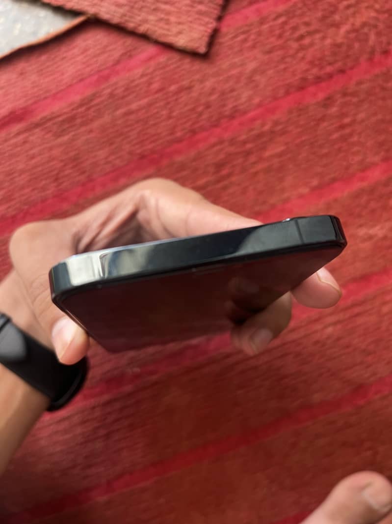 Apple iPhone 12 Pro Max 5