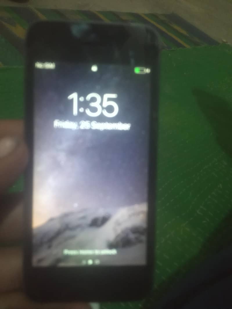 Apple iPhone 5 0