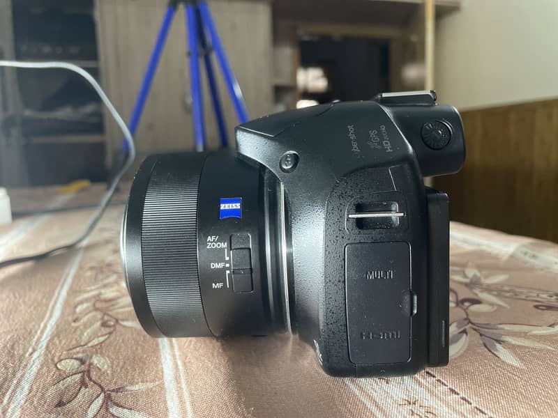 SLR Camera SONY 3