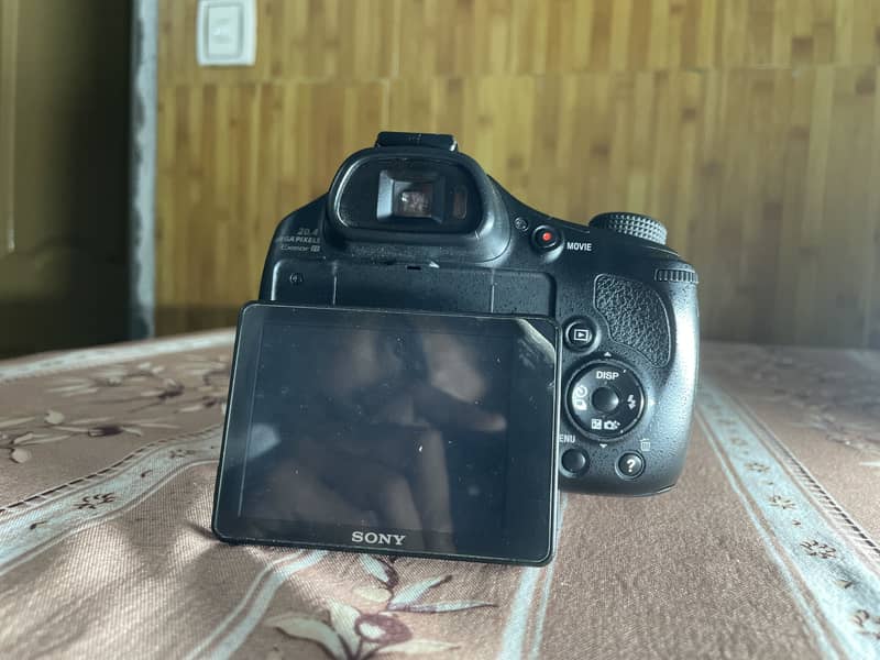 SLR Camera SONY 5