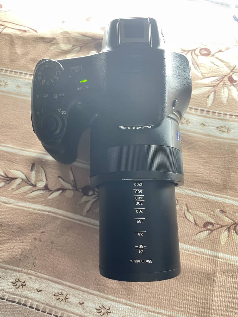 SLR Camera SONY 6