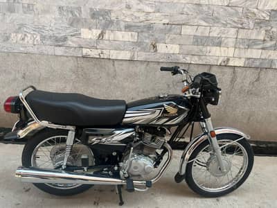 Honda 125 red coler fora sale