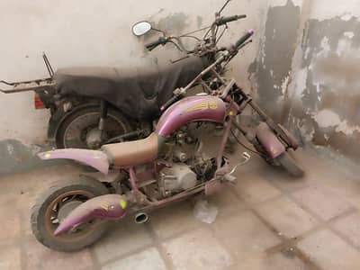 mini chopper and mini Harley davidson
