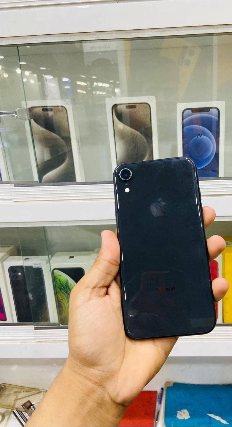 Apple iPhone XR 5