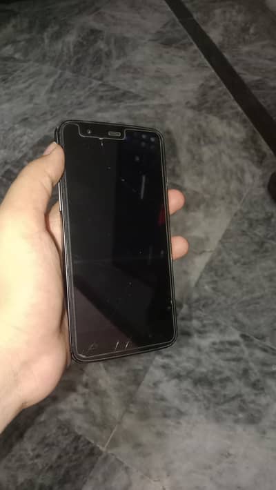 QMobile x500, 2014 model