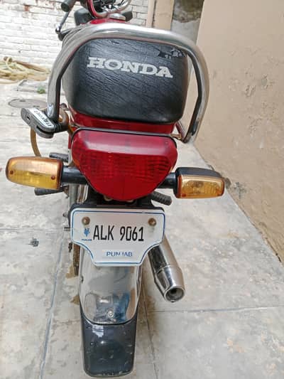 Honda CD 70 2022