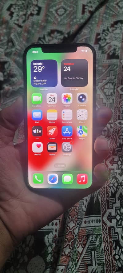 Apple iPhone 12