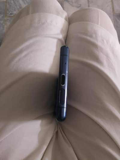 Sony Xperia 5