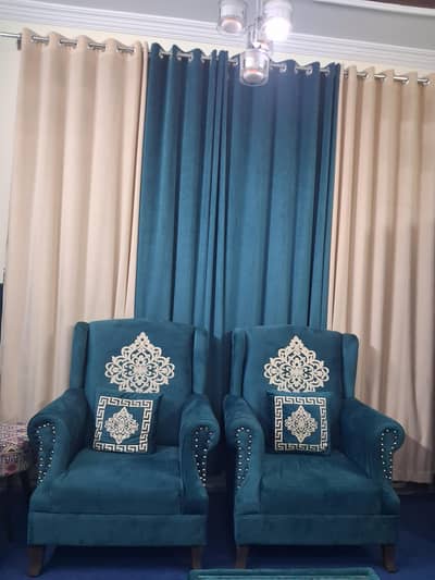 10 seater sofa with table