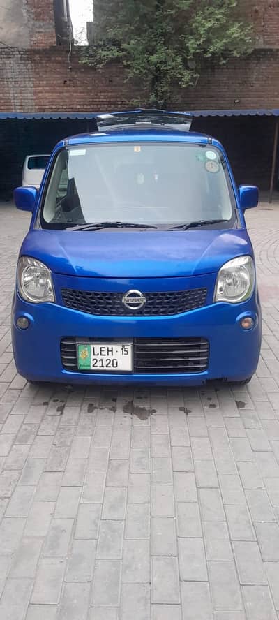 Nissan Moco 2014