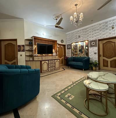 8 Marla Home For Rent Lower Portion Facing Park Al Rehman Garden Phase 2
