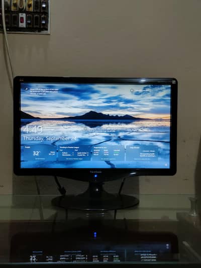 Core i3 3rd Gen Complete PC Setup | 19" LED + Table Included