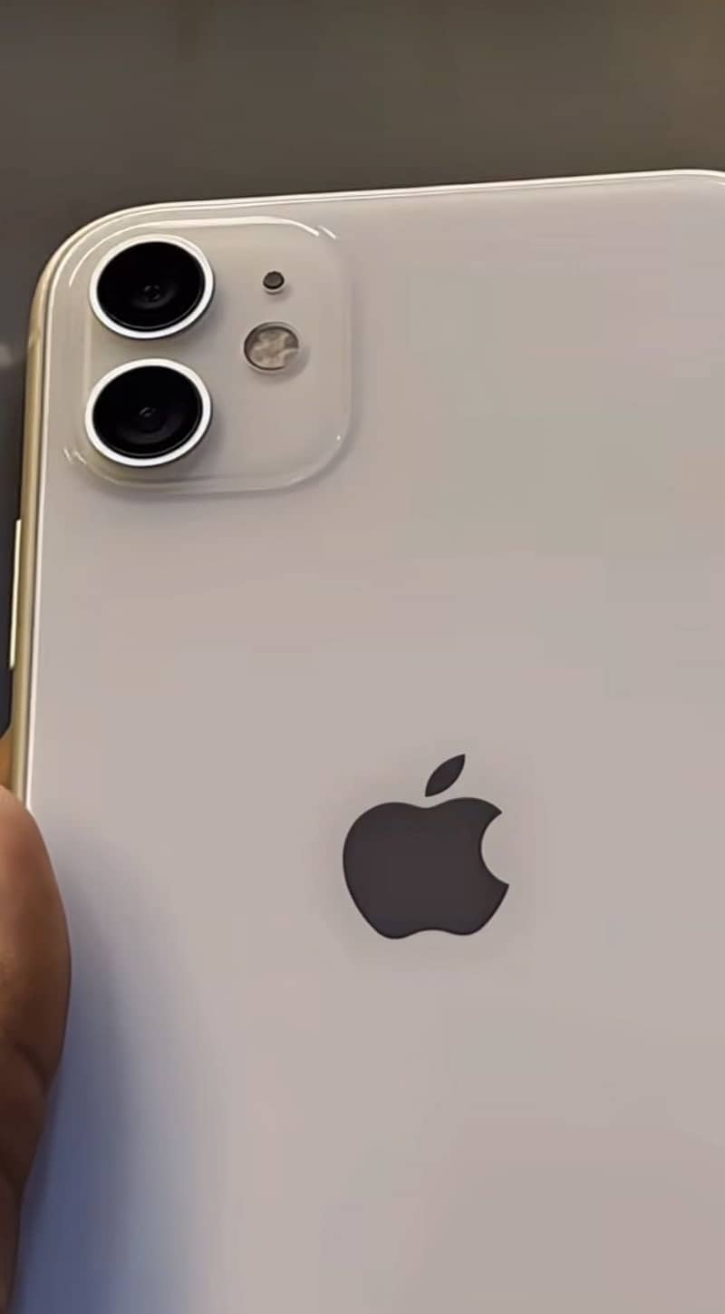 Apple iPhone 11 1