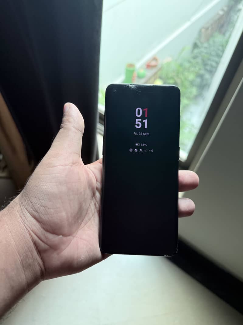 One Plus 10 Pro 1