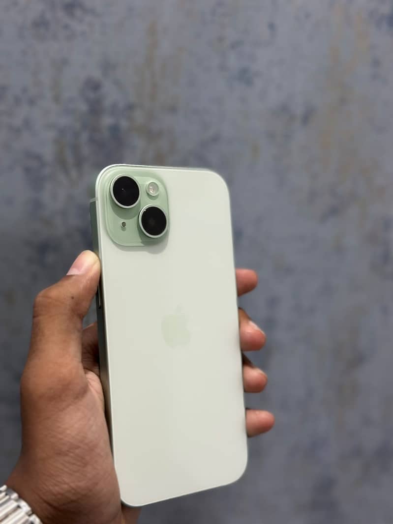 Apple iPhone 15 0
