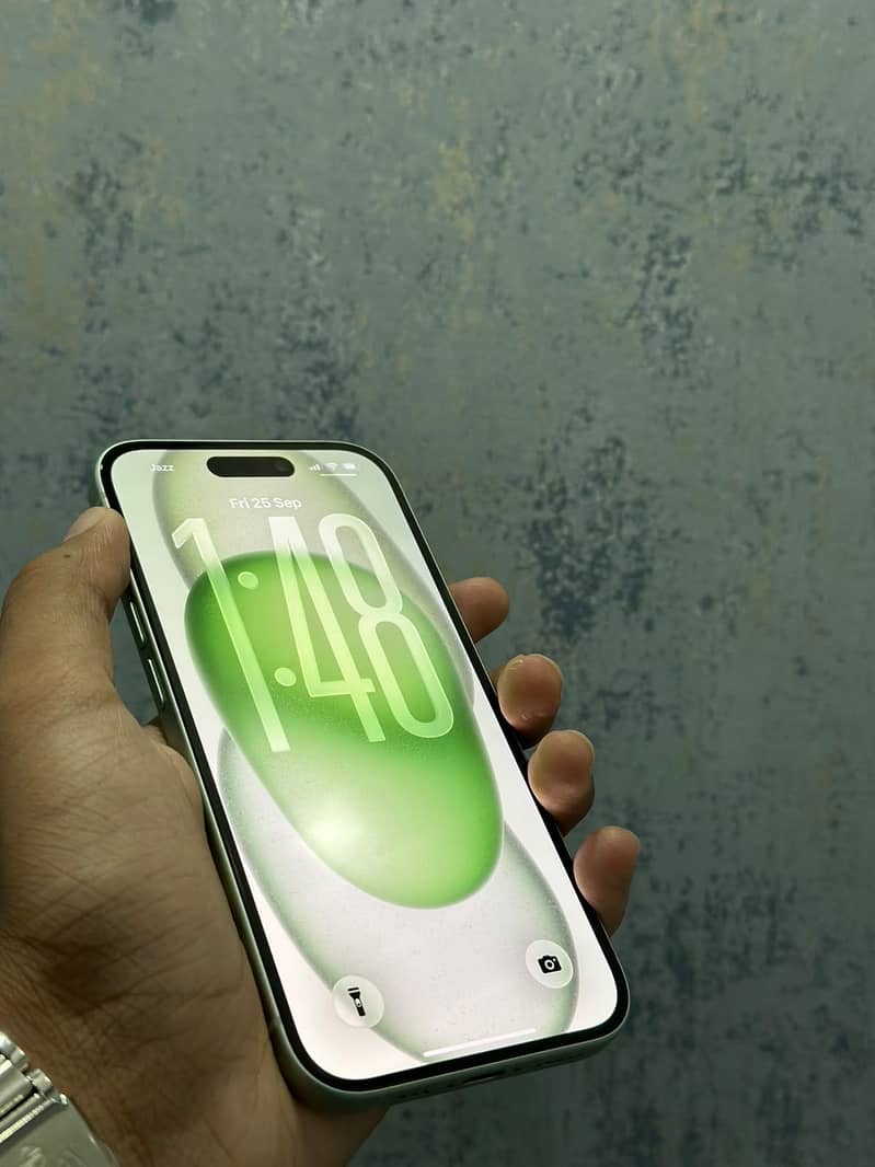 Apple iPhone 15 1