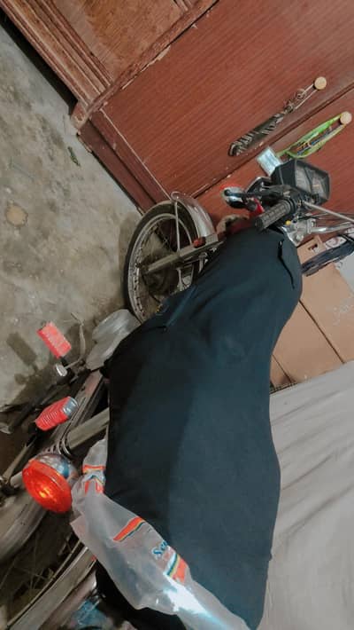CG 125