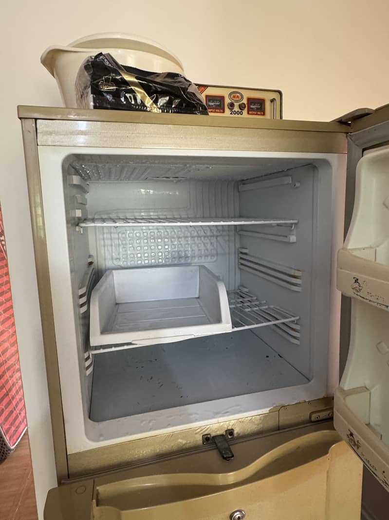 PEL Refrigerator 4