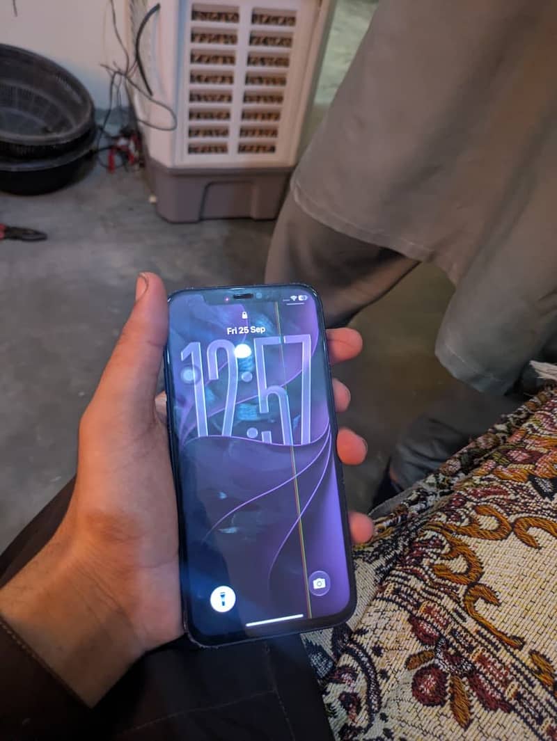 Apple iPhone 12 3