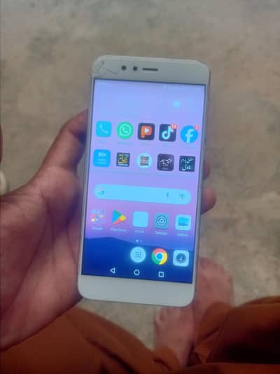 Huawei Nova 2 Plus. 4/128.03416735036