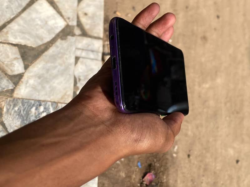 OPPO Reno 5