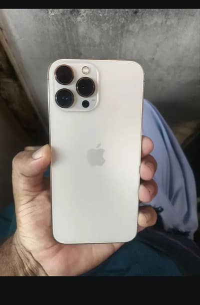 Apple iPhone 16 Pro Max