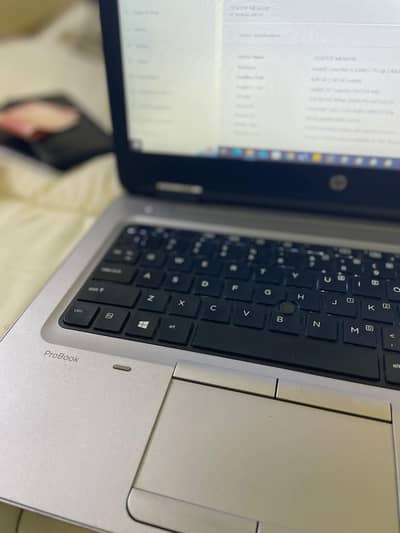 HP ProBook 640 G2 | Core i5 6th Gen | 8GB RAM | 256 GB SSD | 9/10