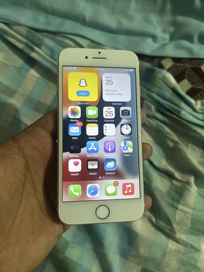 Apple iPhone 7