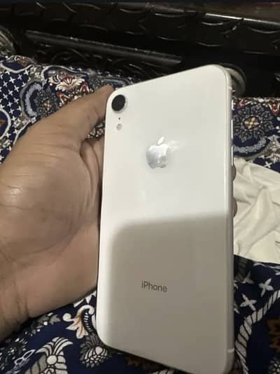 Apple iPhone XR 128gb official approved