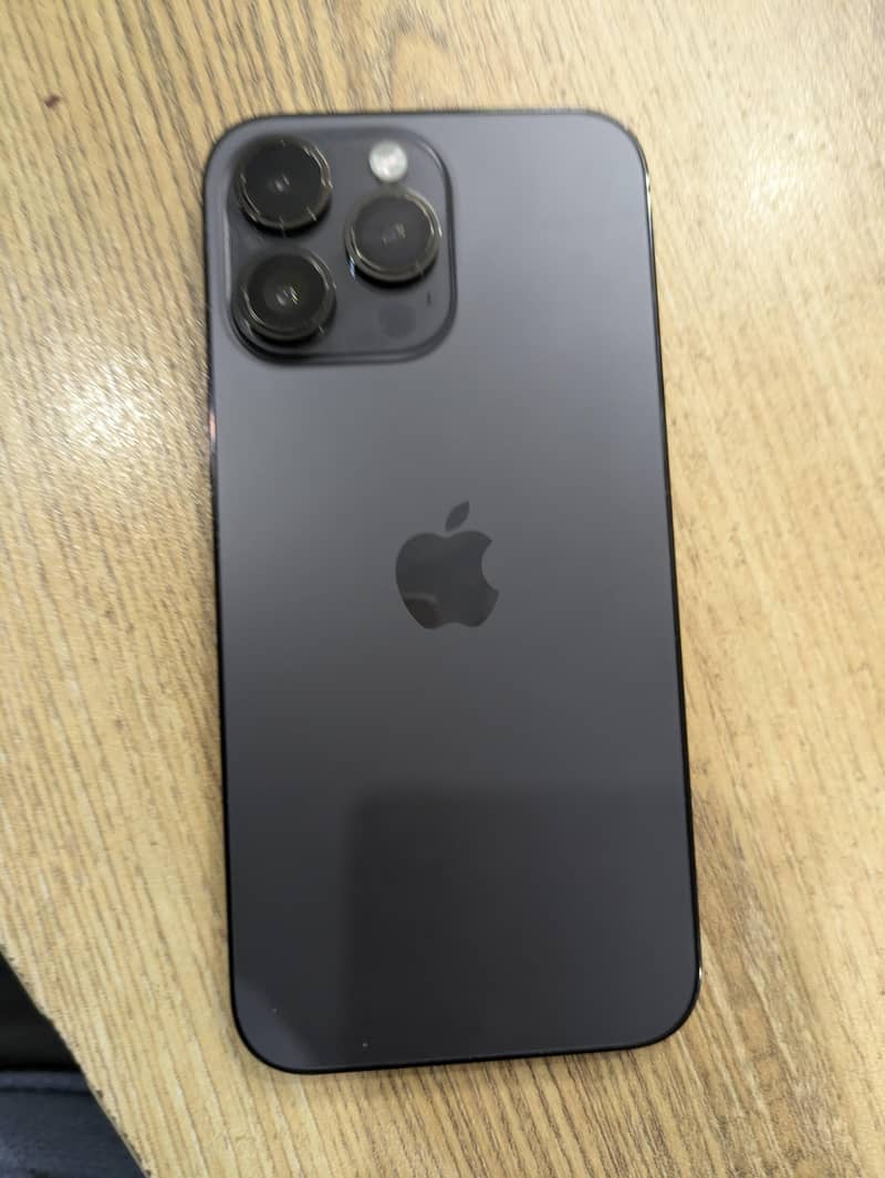 Apple iPhone 14 Pro Max 8