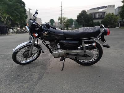 Honda 125 2023 model Euro 2