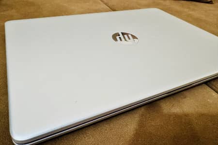 HP 15s Series Rayzen 7