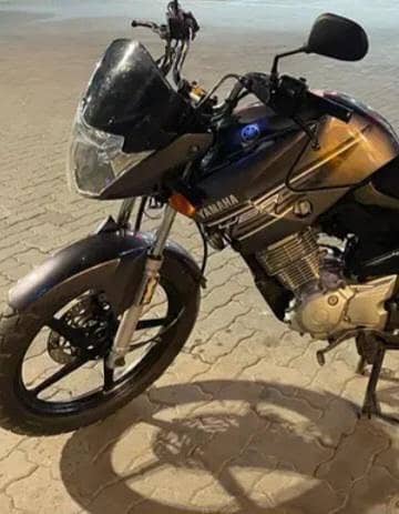 YBR 125 1