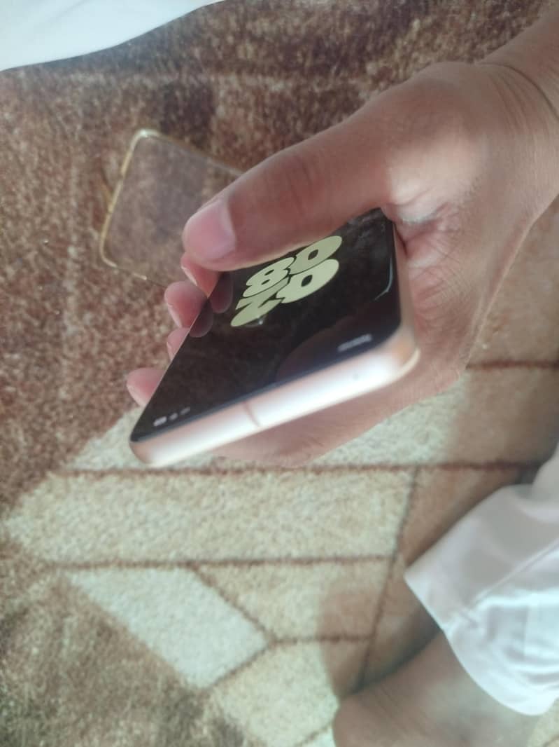 Google Pixel 8 2