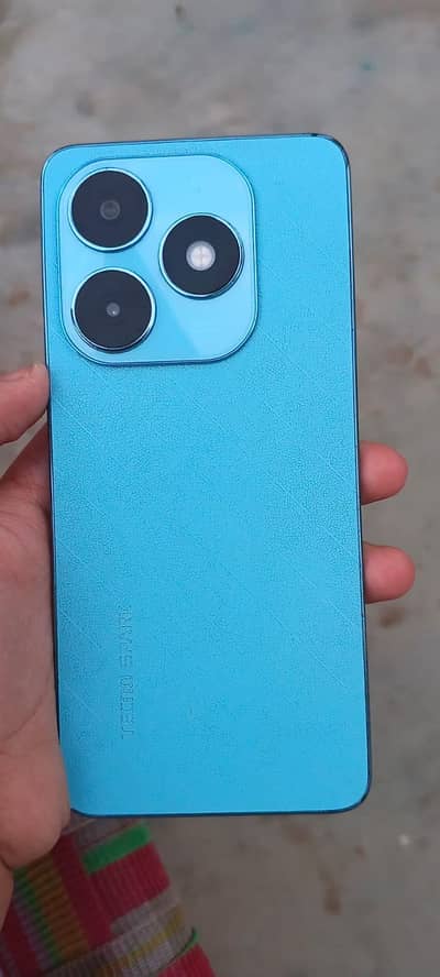 Tecno Spark 20